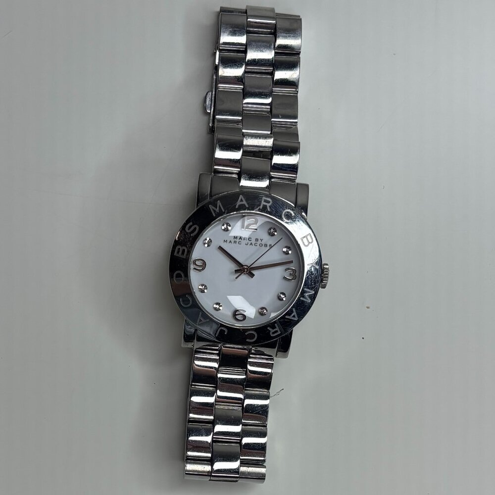 Marc By Marc Jacobs Amy Silver Tone Link Watch 36mm Women's EUC MBM3054
